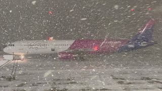 TRIP REPORT  WIZZ AIR  AIRBUS A321 heavy snow [upl. by Laural403]