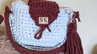 How to crochet tshirt yarn bag ቀለልና ማራክ የሆነ የጨርቅ ክር ቦርሳ አሠራር [upl. by Silra148]