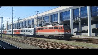 1142 6832 stellt den REX3909 bereitin Linz Hbf am 7102024 [upl. by Mose513]