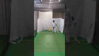 Stumps Indoor Cricket Nets 80Mph Bola Bowling machine Castleford CC [upl. by Bourque]