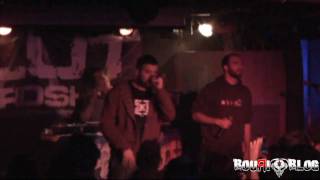 Nea Taksi Pragmatwn  Enas Kompos H Xara Mou live 121209 Sin City  BouRiBloGCoM [upl. by Ayam]