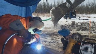 Pipeline Welding  Welding A Pull Head With Flux Core [upl. by Smalley]