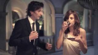 Novo Spot Delta Q com Elisabetta Canalis [upl. by Henryson]