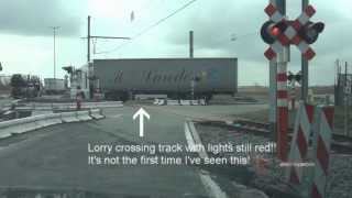 Level crossings in Zeebrugge for all you traincrossing people [upl. by Ainessey]