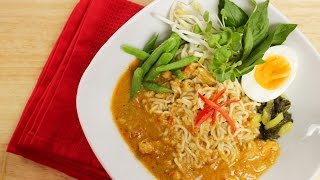 Tofu Shirataki Noodles w Thai Curry Sauce Recipe  Hot Thai Kitchen [upl. by Retxab]