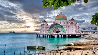 Malacca Straits Mosque  4K HDR [upl. by Rehpotsirhcnhoj688]