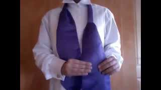 Cravat Big  How to Tie A Cravat 2015 [upl. by Shaver]