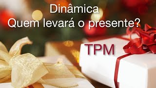 Quem vai levar o presente o da esquerda ou o da direita Especial de Natal [upl. by Solakcin188]