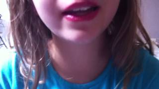 Une fille de 10 ans qui chante caroline costa moi [upl. by Hgielrebma]