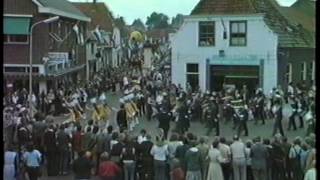 Tamboer en trompetterkorps Voorwaarts Zwolle corso Vollenhove 1979 1 [upl. by Miarhpe]