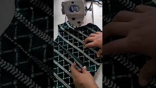 Blouse ke back main Local Zip Lagane ka tarika  how to attach Local Zip in blouse  local Zip [upl. by Aicac]