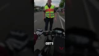 Ein knackiges Gespräch mit der Polizei motorrad fahren motovlog motovlogger [upl. by Ettenoj]