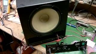 Test versterker REL subwoofer [upl. by Ilrebma687]