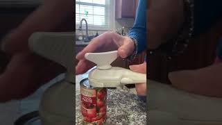 How to use the pampered chef can opener [upl. by Regdor767]