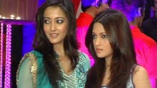 Raima and Riya Sen GORGEOUS at Esha Deols sangeet ceremony [upl. by Aaberg748]