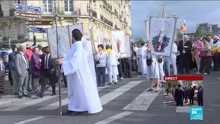 Fête de lAssomption  la procession est partie du chevet de NotreDame [upl. by Pyszka]