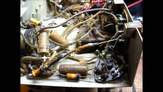 Repair of a Crosley model 517 quotfiverquot tube radio from 1937  part one [upl. by Lello]