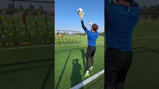 Goal keeper training football soccer training goalkeeper goalkeepertraining [upl. by Inohtna]