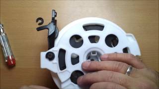 Staubsauger Kabelaufroller ReparaturVacuum cleaner cable reel repair [upl. by Yhtamit282]