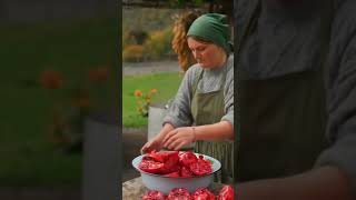 Village 🐂 vlog cooking Uk 🍏🌽🐂🏠🌎👋 trending food ukvolg villagelife ukvlogsv villegevlog reels [upl. by Whetstone]