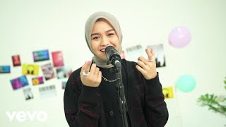 Salma Salsabil  Bunga Hati Live Session [upl. by Bathulda680]