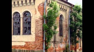 The Synagogue in Wielkie Oczy Poland [upl. by Aiden628]