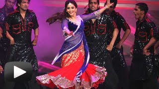 Madhuri Dixit Dance Performance At IIFA 2013 IIFA 2013 [upl. by Enavi]