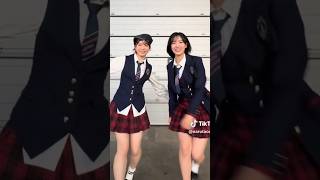 AKB48 やっぱり太ももが美しい倉野尾成美amp下尾みう [upl. by Sheehan99]