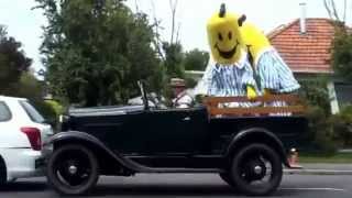 Bananas In Pyjamas Parade Crash New Zealand [upl. by Smallman]