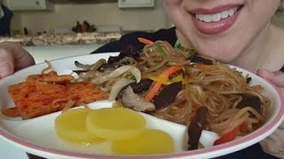 SassEsnacks ASMR 오뎅조림 Fishcake  NoodlesJapchae 잡채  Pickled Radish 단무지  Korean Food [upl. by Charleen]