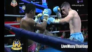 Saenchai PKSaenchaimuaythaigym vs Rafael Bohic 28th June 2013 [upl. by Cutlip790]