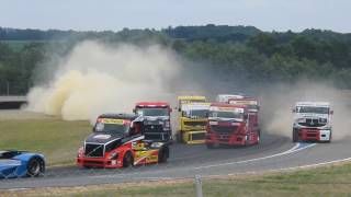 IMPRESSIONNANT DÉPART COURSE 2 NOGARO 2017 [upl. by Reichel479]