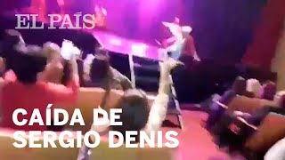 El cantante argentino Sergio Denis se cae del escenario en uno de sus conciertos [upl. by Holloway]