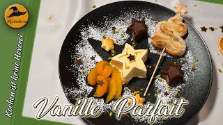 Weihnachtsdessert Vanilleparfait mit Blätterteigbäumchen und Orangen  Mandarinensalat [upl. by Letrice162]