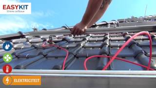 DIY Zelf je zonnepanelen plaatsen hellend dak met Easykit 22 [upl. by Godfry]