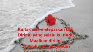 Ashira  Di Ombak Resah lyric [upl. by Larson]