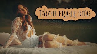 Sarah 💋 TACCHI FRA LE DITA Testo [upl. by Connell]