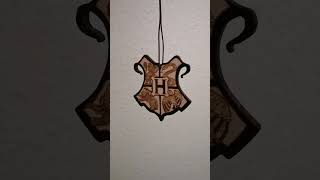 DIY Hogwarts Wappen Holzbrand [upl. by Meehar795]