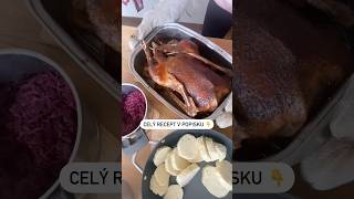 Recept na svatomartinskou husu v komentářích 🪿 husa peceni tradice recepty [upl. by Yasibit]