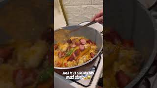 Anca de la Strehaia face varză călită😱😂 funny aromedepovestecuiulia food shorts [upl. by Emoraj393]