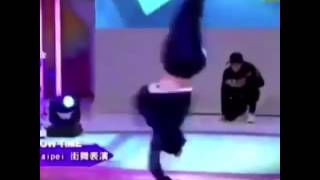 One of the best power mover in Taiwan Bboy Hoz [upl. by Yral]