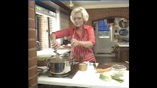 Mary Berry makes vegetable soup  How to make Vegetable soup  Afternoon plus  1983 [upl. by Stine549]