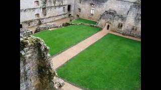 BODIAM CASTLE EAST SUSSEX ENGLAND [upl. by Delia]