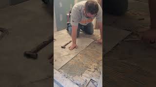 How To Easily Remove Tile Flooring tiles diy bathroom [upl. by Sachs]