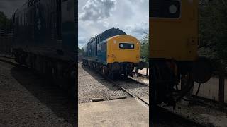 37215 leaving the Yard 📹🚆 trains class37 dieselgala dieselengine dieselloco class26 [upl. by Yojal]