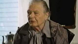 Marguerite Yourcenar Lécologie33 [upl. by Eniamsaj]