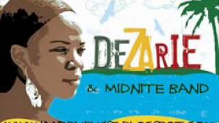 Dezarie  Real Luv  LIVE [upl. by Siradal]