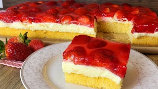 Erdbeerkuchen mit Vanillepudding Erdbeerschnitten Blechkuchen Rezept einfach amp lecker [upl. by Ellennod]