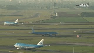 The runway system of Schiphol How does it work [upl. by Winchester]