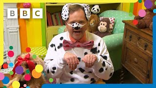 Mr Tumbles Animal Show  Mr Tumble and Friends [upl. by Iruyas]